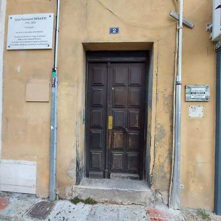 Les Suites R Bonaparte - Appartements De Standing Au Coeur De La Vieille Ville Pietonne Αζάτσιο Δωμάτιο φωτογραφία