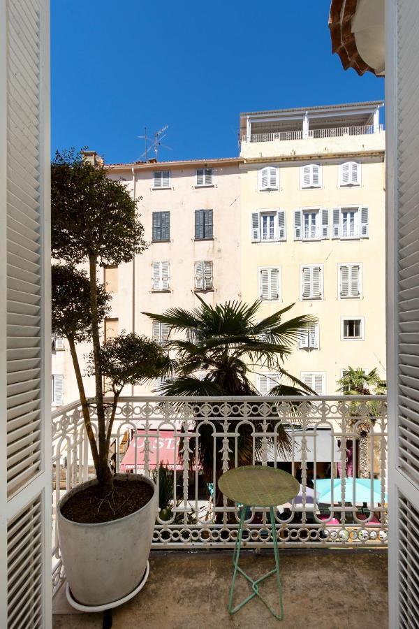 Les Suites R Bonaparte - Appartements De Standing Au Coeur De La Vieille Ville Pietonne Αζάτσιο Εξωτερικό φωτογραφία