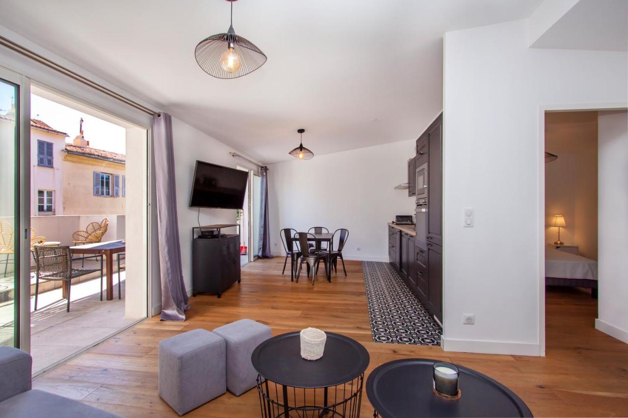 Les Suites R Bonaparte - Appartements De Standing Au Coeur De La Vieille Ville Pietonne Αζάτσιο Εξωτερικό φωτογραφία