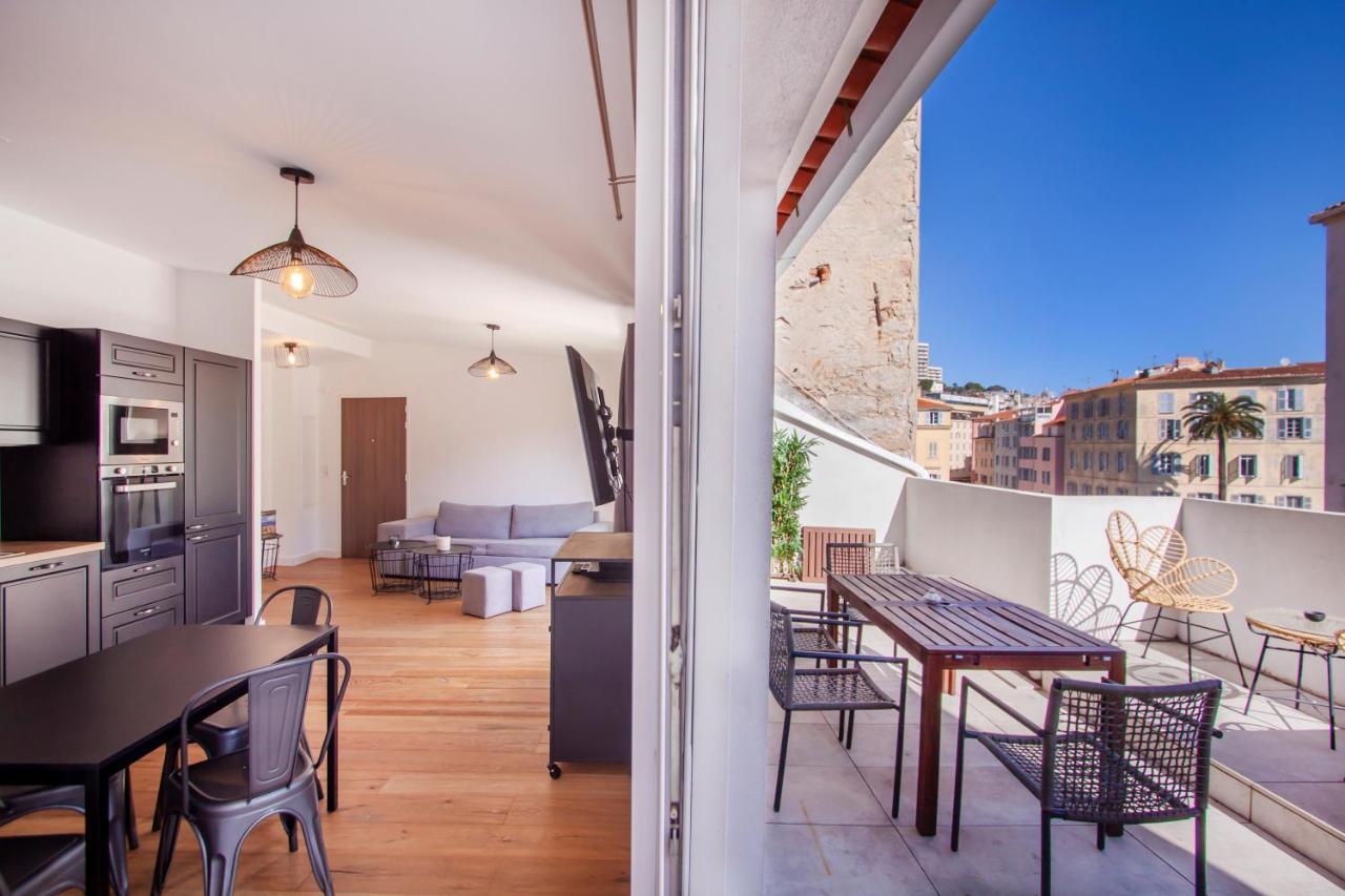 Les Suites R Bonaparte - Appartements De Standing Au Coeur De La Vieille Ville Pietonne Αζάτσιο Εξωτερικό φωτογραφία