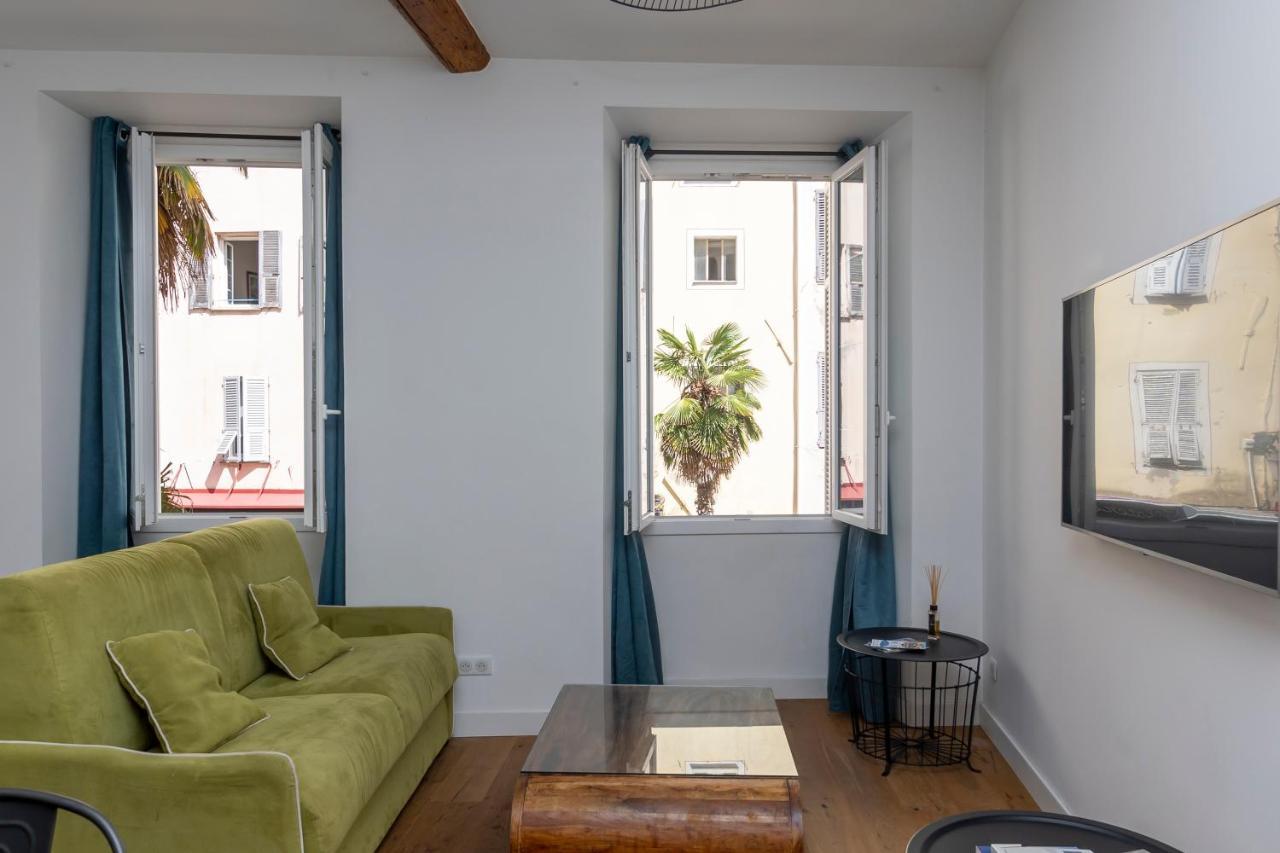 Les Suites R Bonaparte - Appartements De Standing Au Coeur De La Vieille Ville Pietonne Αζάτσιο Εξωτερικό φωτογραφία