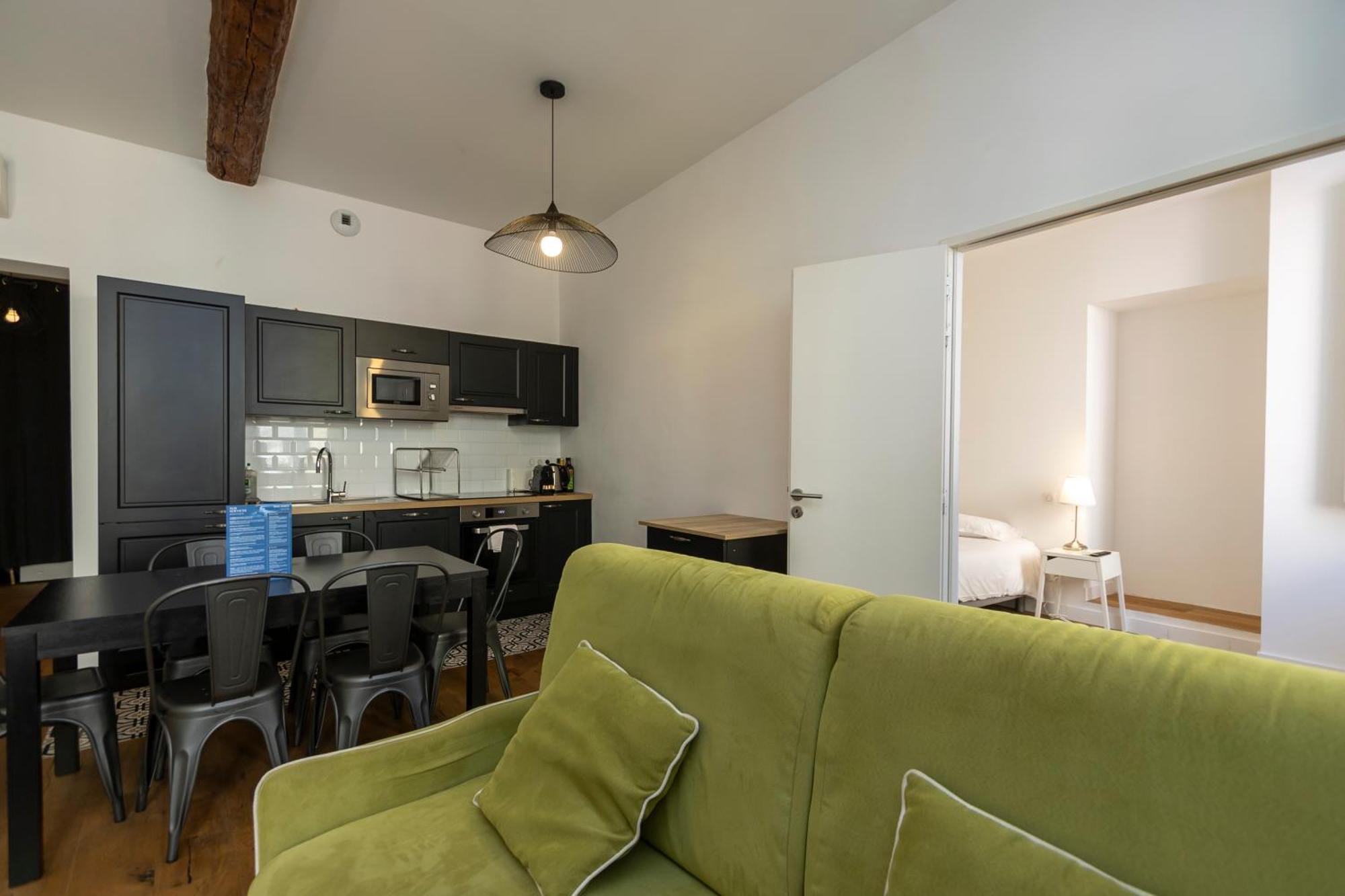 Les Suites R Bonaparte - Appartements De Standing Au Coeur De La Vieille Ville Pietonne Αζάτσιο Εξωτερικό φωτογραφία